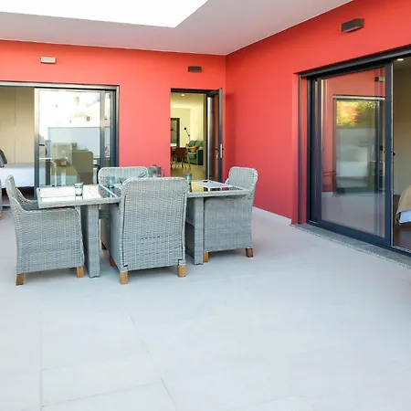 Apartment Casa June -