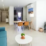 Casa June - *